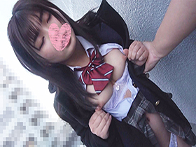 こんな超スケベ女みたことない【本物ドМ淫乱メス保証】恥ずかしがり怯えた瞳の地味な清楚美少女は脱いだら極上クビレボディ【中年男全員Dキス唾液交換→連続イラマ＆生ハメ挿入】絶頂イキ狂い意識混濁アへ顔でぶっ壊れるデカマラ6P乱交SEX　サンプル画像06